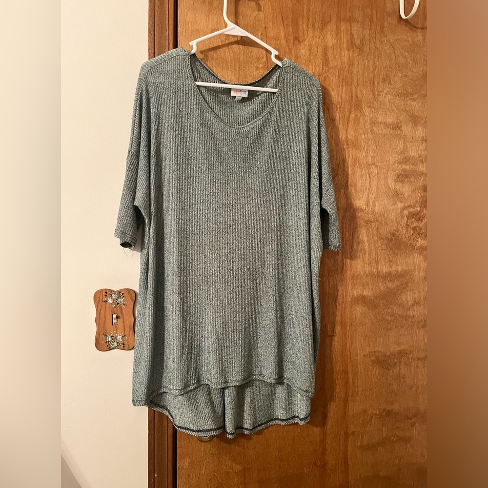 LulaRoe Shirt